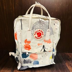 Fjallraven Kanken - Special Edition “The Classic Kanken” Backpack